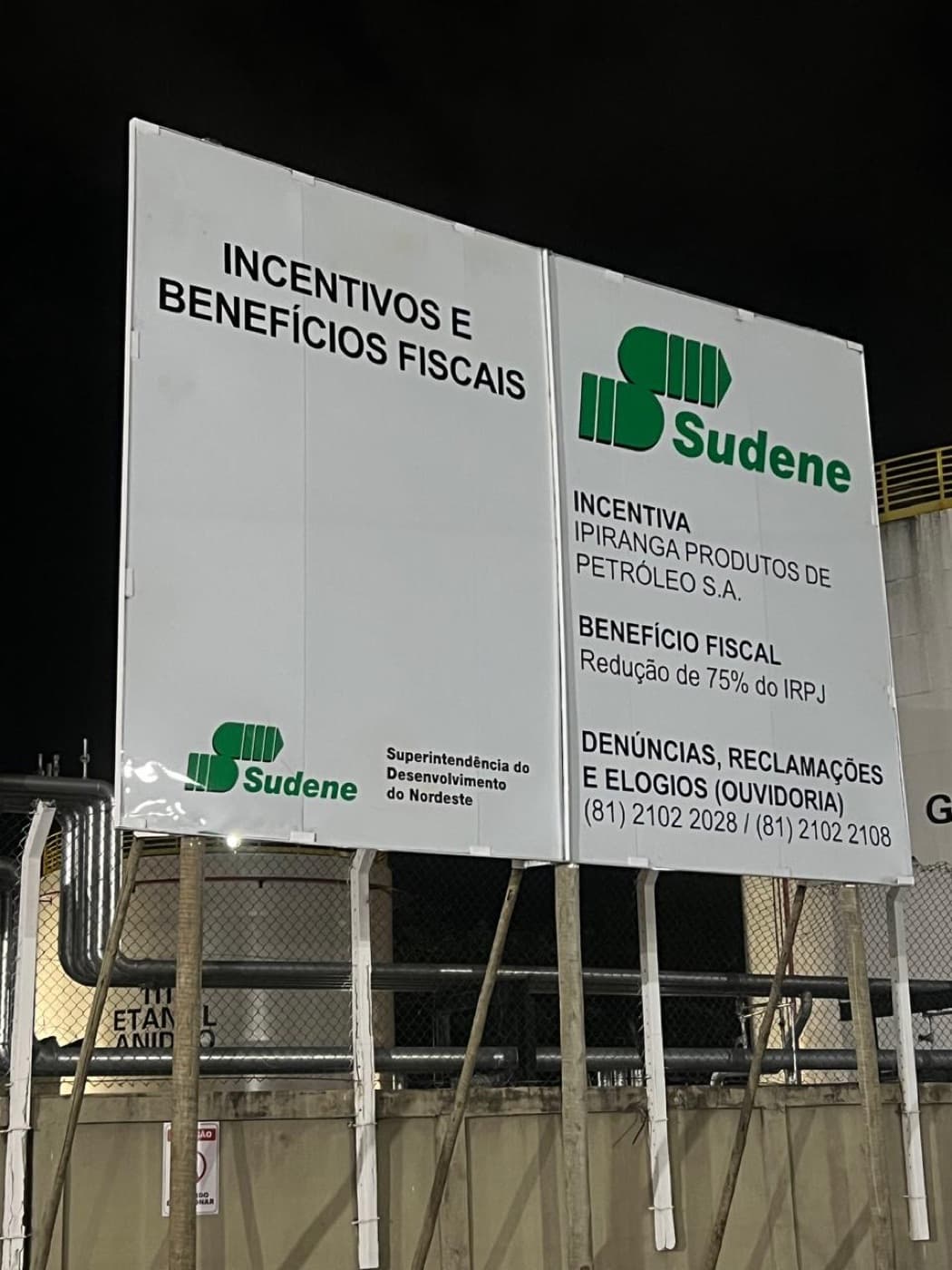 Fabricação de suporte e instalação de placa (Sudene)